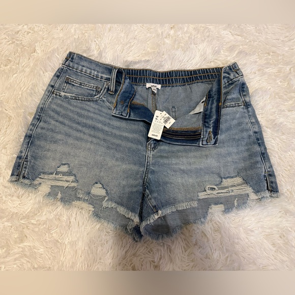 NWT Aerie Denim Shorts Size Large - Picture 1 of 3